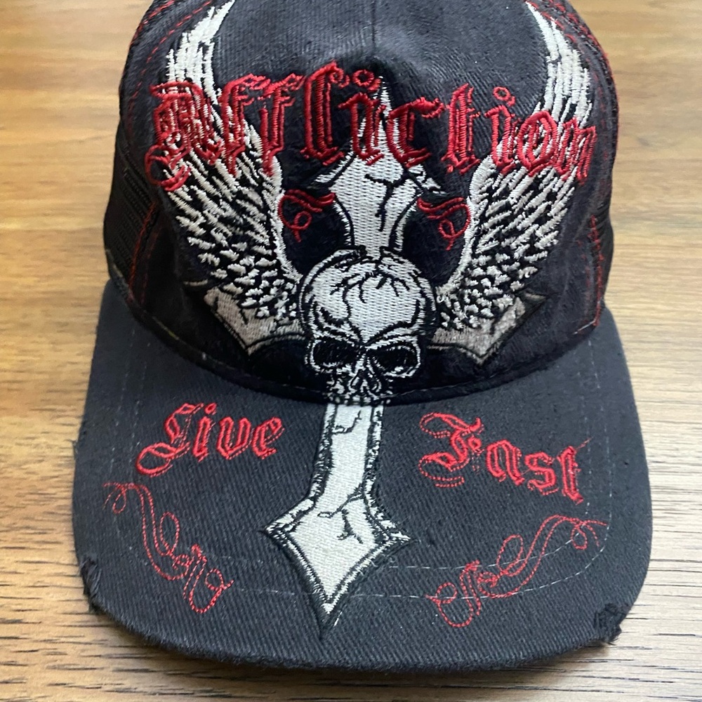 Vintage Affliction Black and Red Men’s Winged Skull Cap